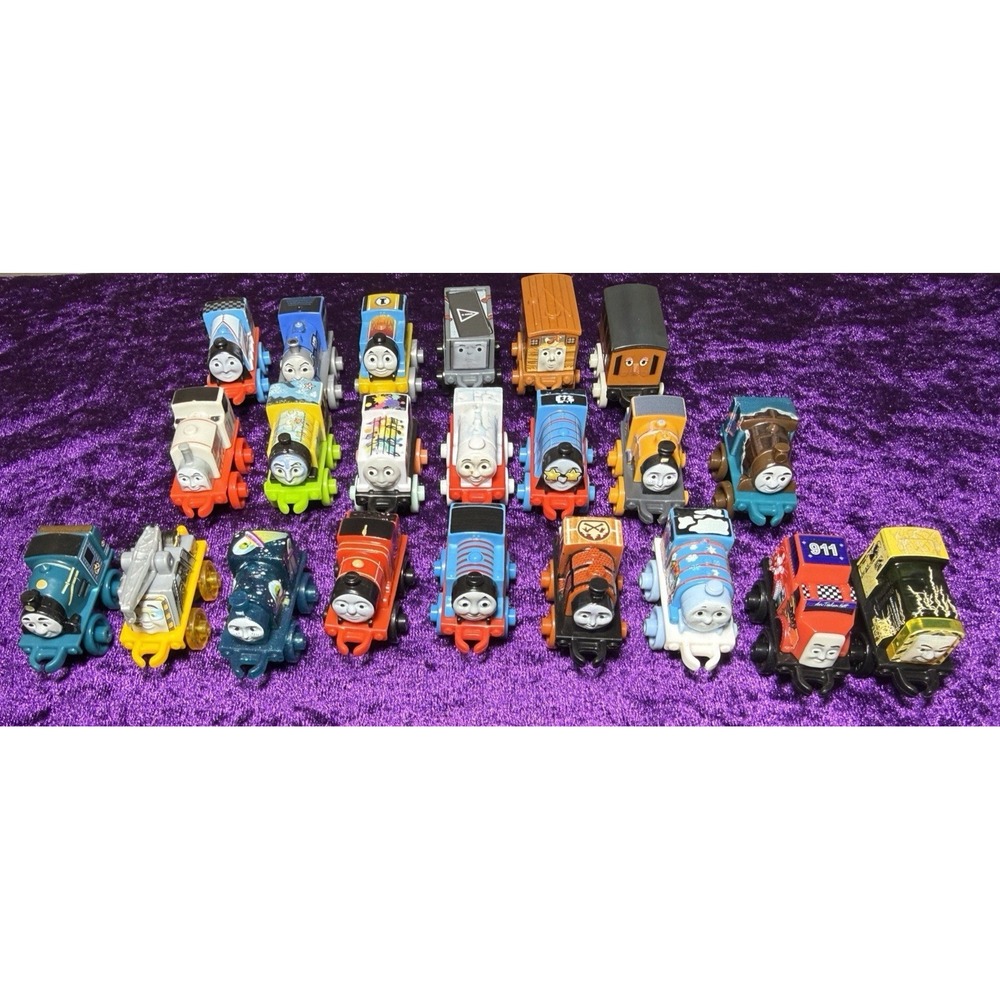 Thomas Train Minis‎ Lot Mixed Micro Engine Trains Mini Pretend Play Toys